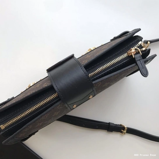 AAA Pruses Bags Vuitton CLUTCH TRUNK Louis 0712
